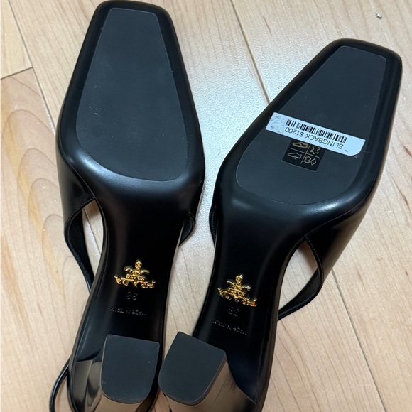 Prada Black Patent Leather Slingback Mules - Picture 2 of 4